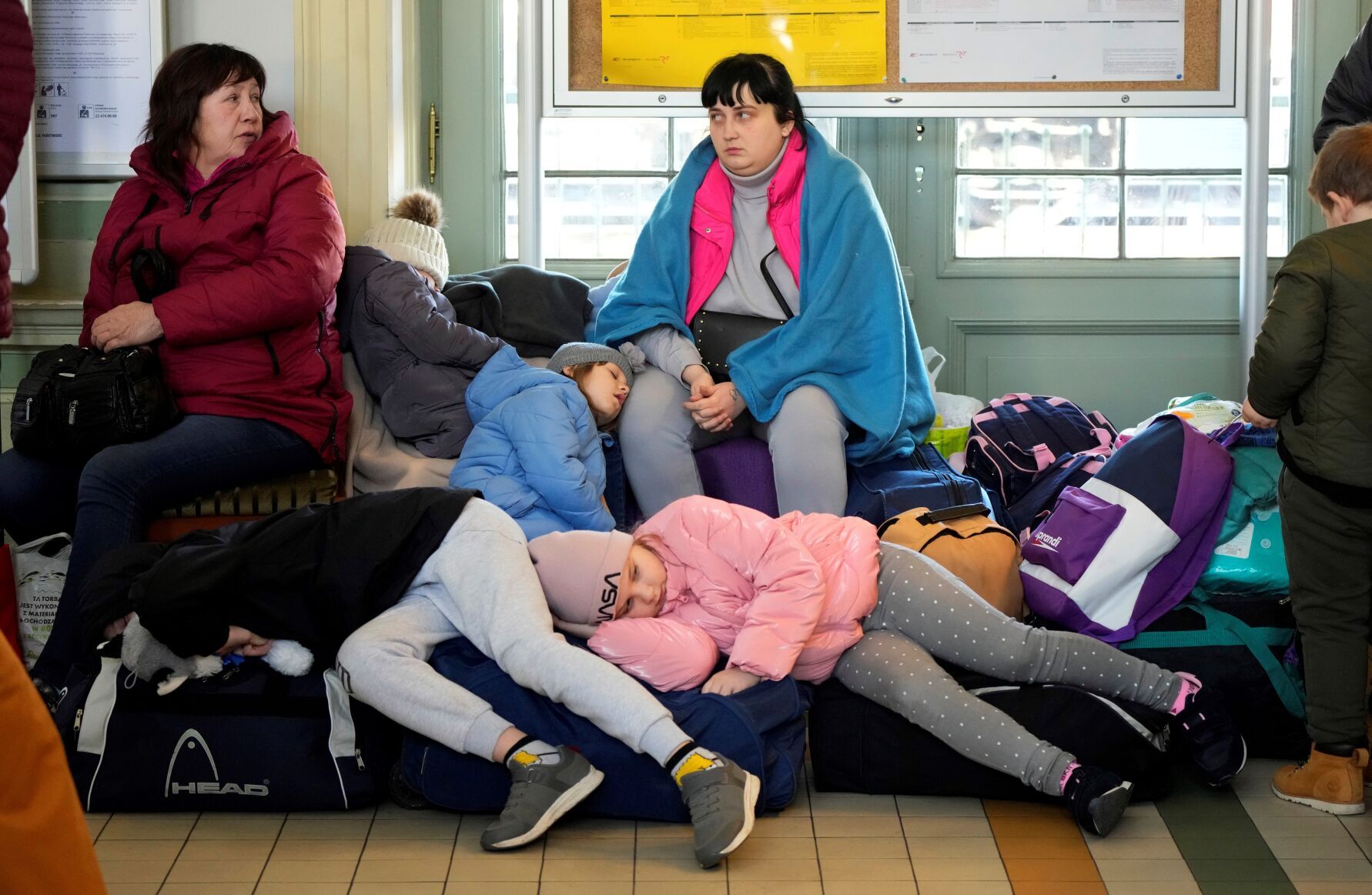 Russia Ukraine War Refugees 5 Million Photo Gallery